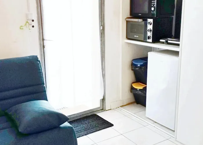 Cosy Avec Jardin, La Jarrie, 23m², Piscine Partagée Apartamento La Jarrie